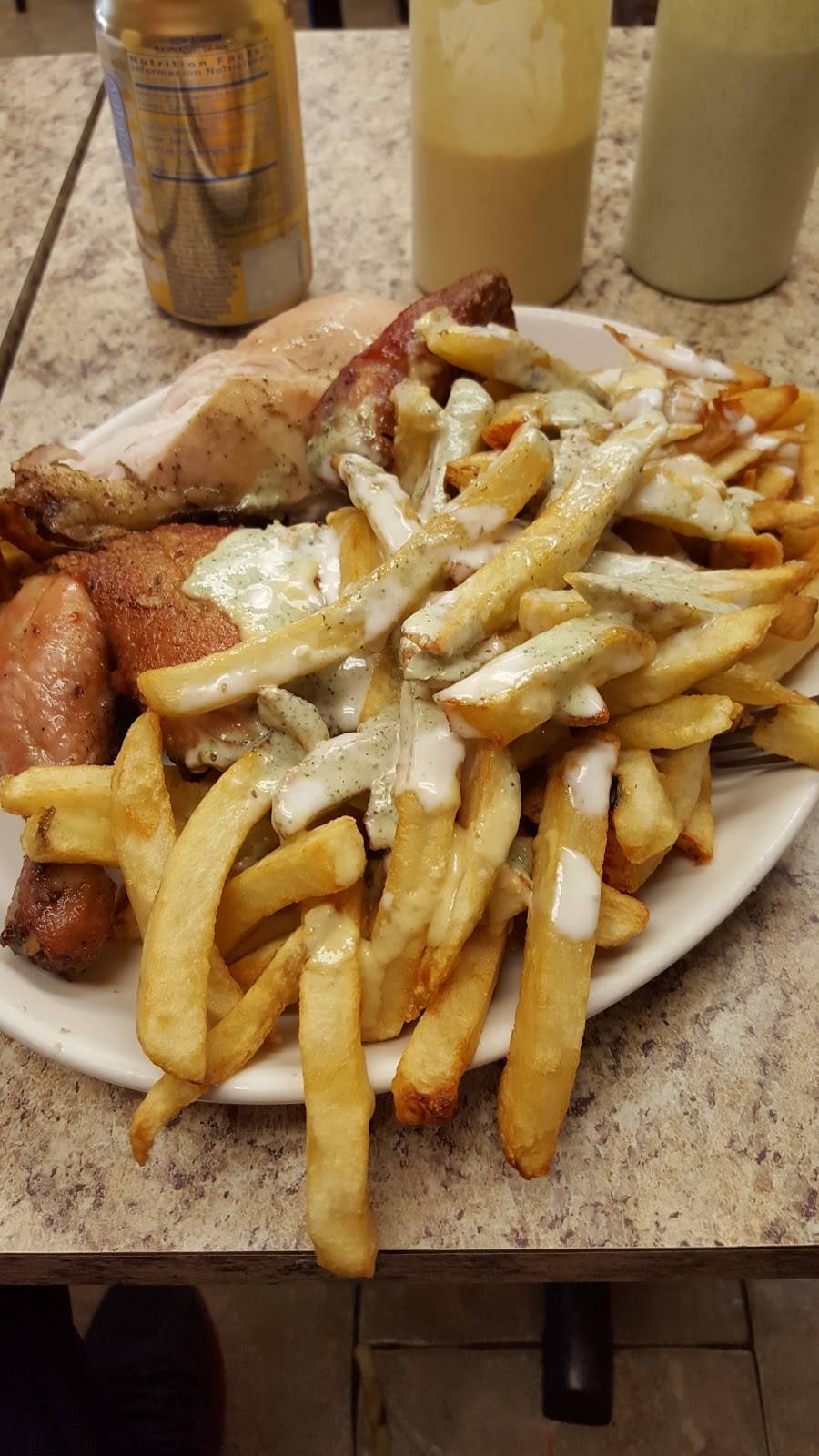 Restaurant Escape | restaurant | 9086 Boulevard Saint-Michel, Montréal, QC H1Z 3G5, Canada | 5143871387 OR +1 514-387-1387