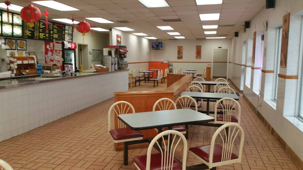 Yums Restaurant | restaurant | 3283 Austin Peay Hwy, Memphis, TN 38128, USA | 9013887400 OR +1 901-388-7400