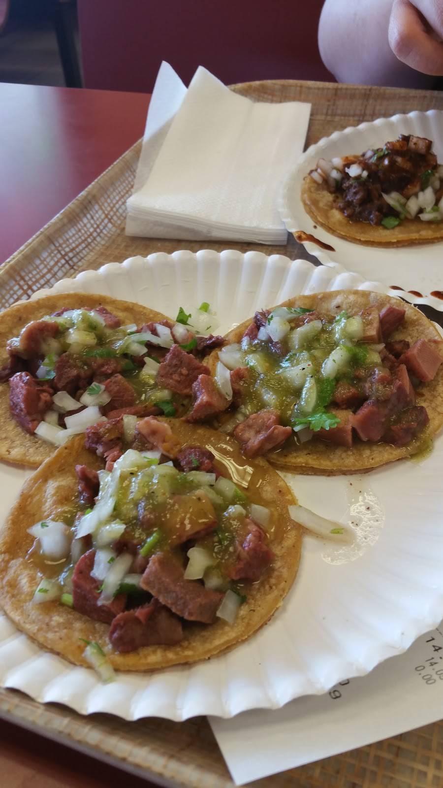 Tacos El Grullense Jal | restaurant | 251 1st St, Gilroy, CA 95020, USA | 4088427749 OR +1 408-842-7749