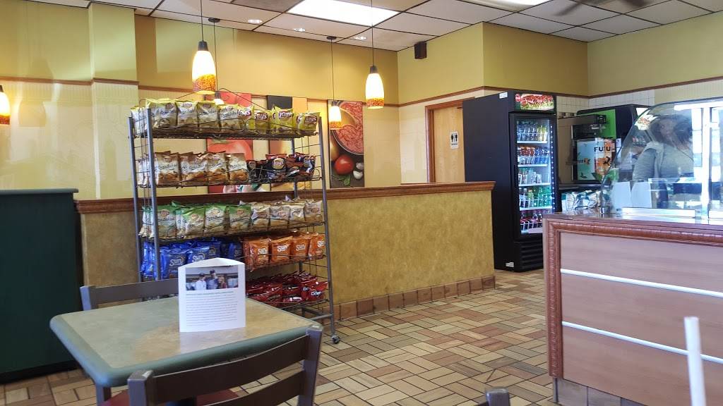 Subway | restaurant | 17390 Preston Rd, Dallas, TX 75252, USA | 9729315667 OR +1 972-931-5667