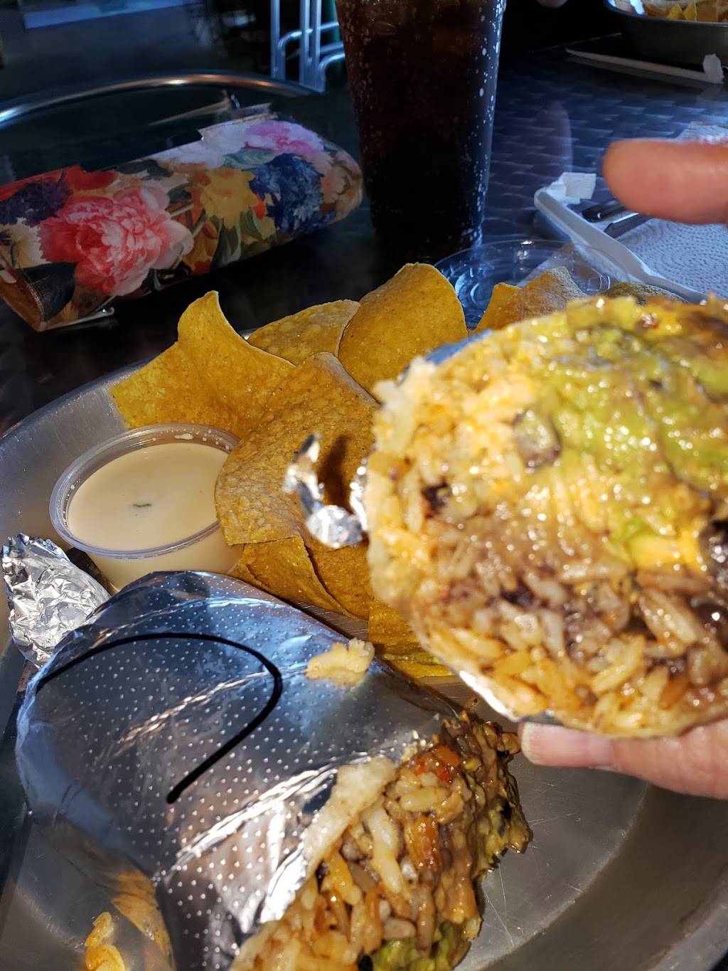 Neo Burrito | restaurant | 1341 Parkwood Ave Ste 106, Asheville, NC 28806, USA | 8287729602 OR +1 828-772-9602