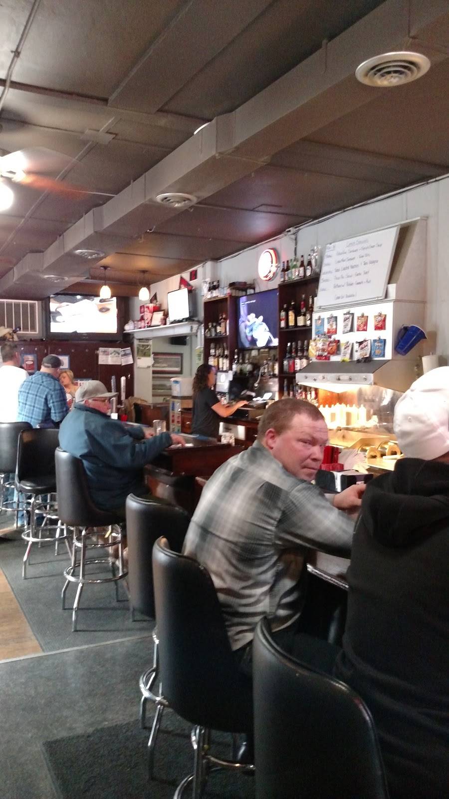 Saubers Stumble Inn | restaurant | 5921 W Tiffin St, Tiffin, OH 44883, USA | 4199372288 OR +1 419-937-2288