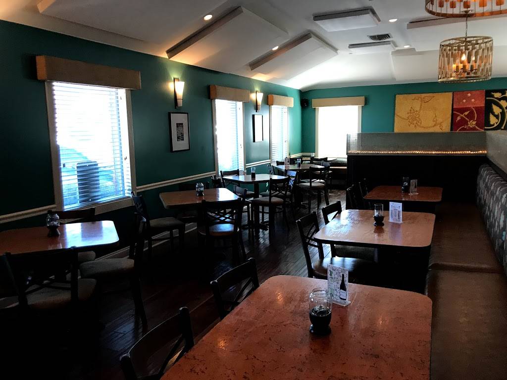 Bangkok Alley | restaurant | 715 W Brookhaven Cir, Memphis, TN 38137, USA | 9015902585 OR +1 901-590-2585