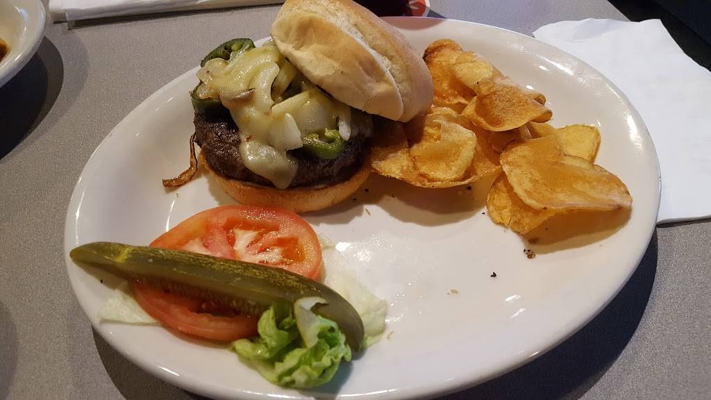 Bleachers Sports Grill | restaurant | 15410 S Mountain Pkwy # 109, Phoenix, AZ 85044, USA | 4807594034 OR +1 480-759-4034