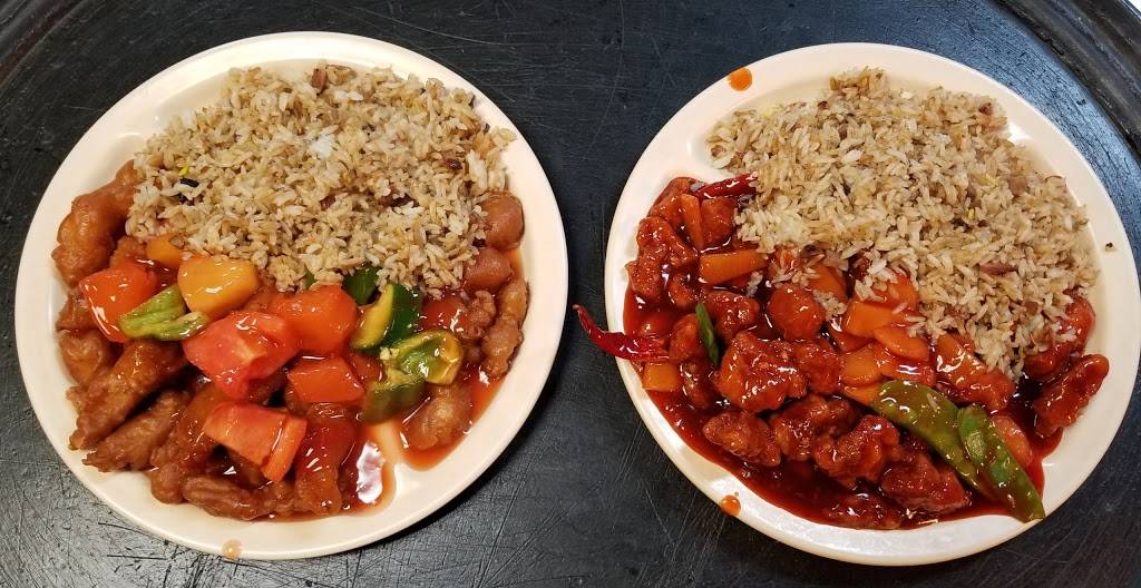 Golden Buddha | restaurant | 10 W 815 N, Howe, IN 46746, USA | 2605622646 OR +1 260-562-2646