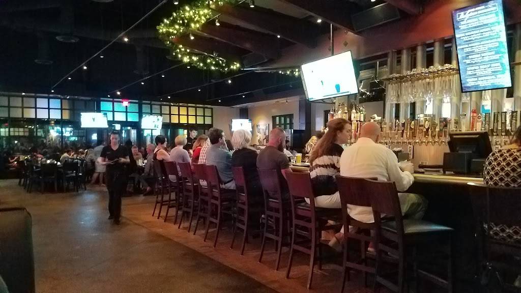 Yard House | restaurant | 11701 Lake Victoria Gardens Ave #4106, Palm Beach Gardens, FL 33410, USA | 5616916901 OR +1 561-691-6901