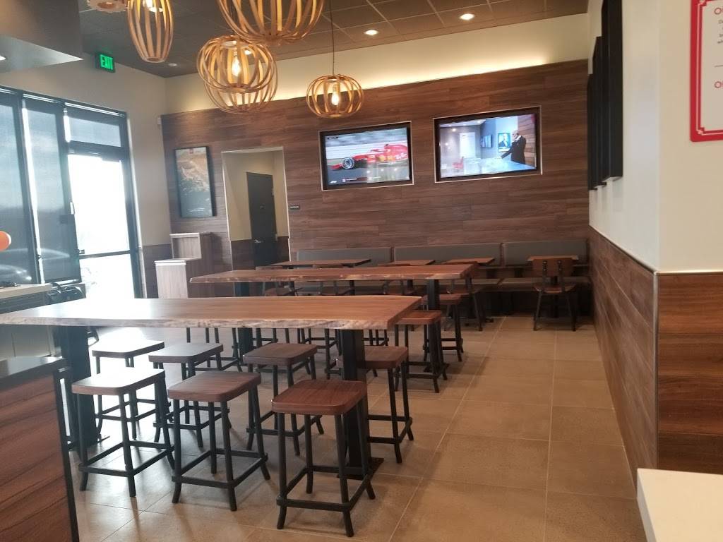 Panda Express | restaurant | 3564 St Rose Pkwy, Henderson, NV 89052, USA | 7025772991 OR +1 702-577-2991