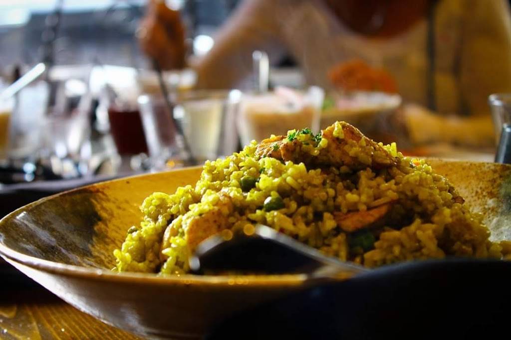 Victorias Restaurants & Pisco Lounge | restaurant | 806 Lake Ave, Lake Worth, FL 33460, USA | 5618557899 OR +1 561-855-7899