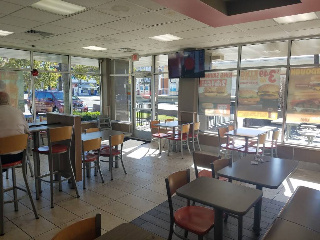 Burger King | restaurant | 127 W 4th St, Long Beach, CA 90802, USA | 5624368660 OR +1 562-436-8660