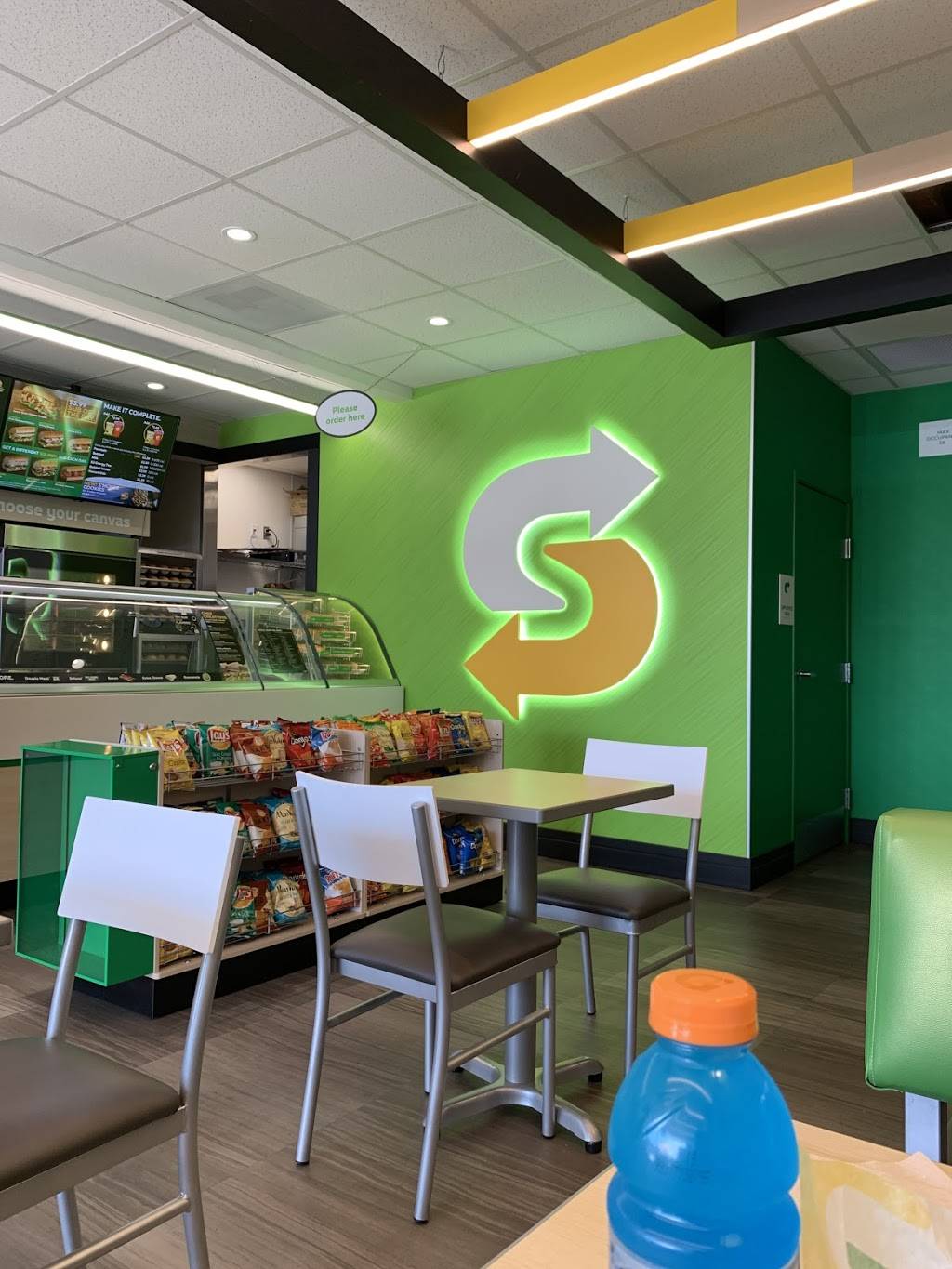 Subway | meal takeaway | 2723 N Pearl St A4, Tacoma, WA 98407, USA | 2537594750 OR +1 253-759-4750