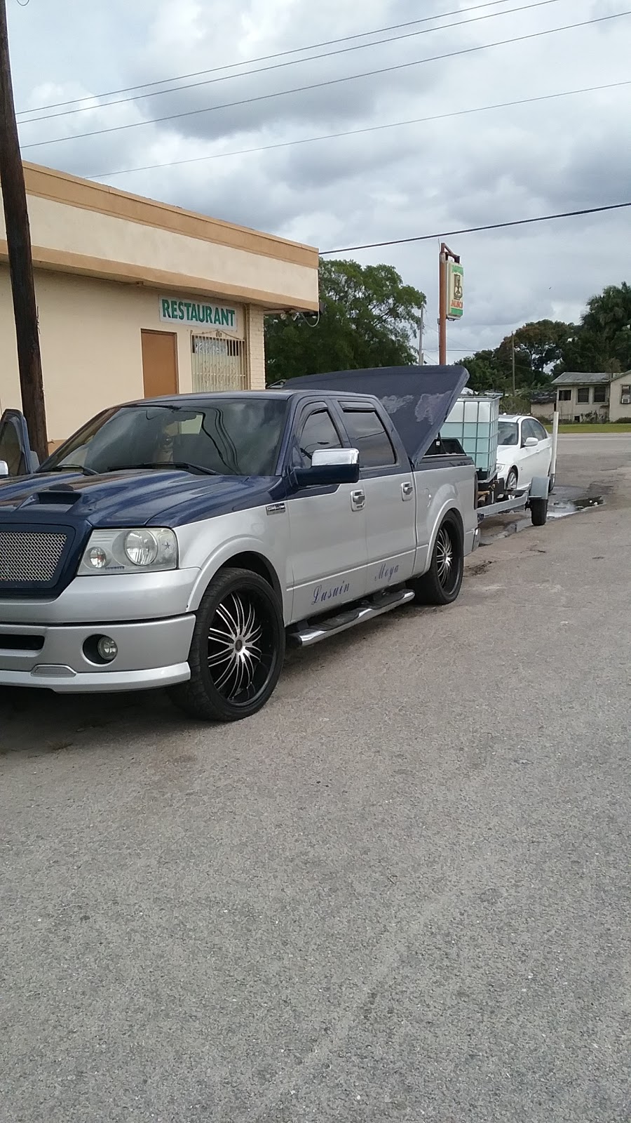 Taqueria Jalisco | restaurant | 616 NW 16th St, Belle Glade, FL 33430, USA | 5619928462 OR +1 561-992-8462