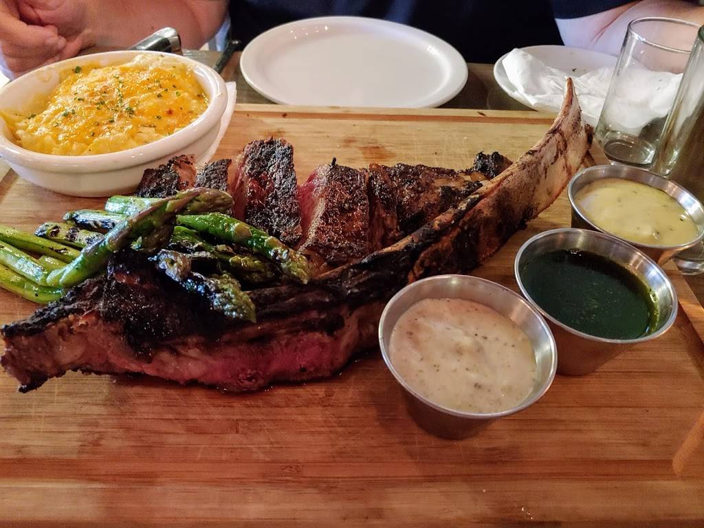 Third Street Social | restaurant | 123 SE 3rd St, Lees Summit, MO 64063, USA | 8163842123 OR +1 816-384-2123