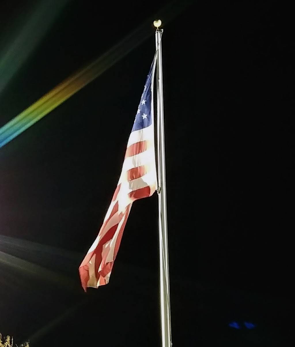 Subway Restaurants | restaurant | 102 S Hallock Dr, Santa Paula, CA 93060, USA, Santa Paula, CA 93060, USA | 8059333481 OR +1 805-933-3481