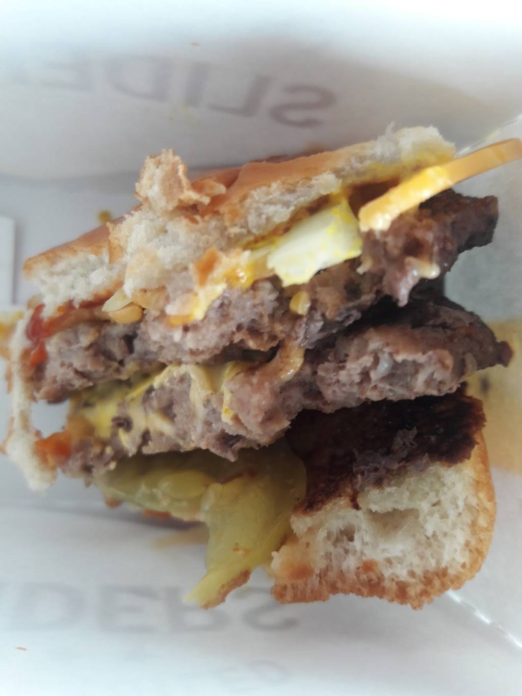 Carls Jr. | restaurant | 2608 El Camino Real, Carlsbad, CA 92008, USA | 7607295584 OR +1 760-729-5584