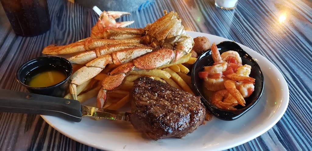 Joes Crab Shack | restaurant | 2024 W First St, Fort Myers, FL 33901, USA | 2393321881 OR +1 239-332-1881