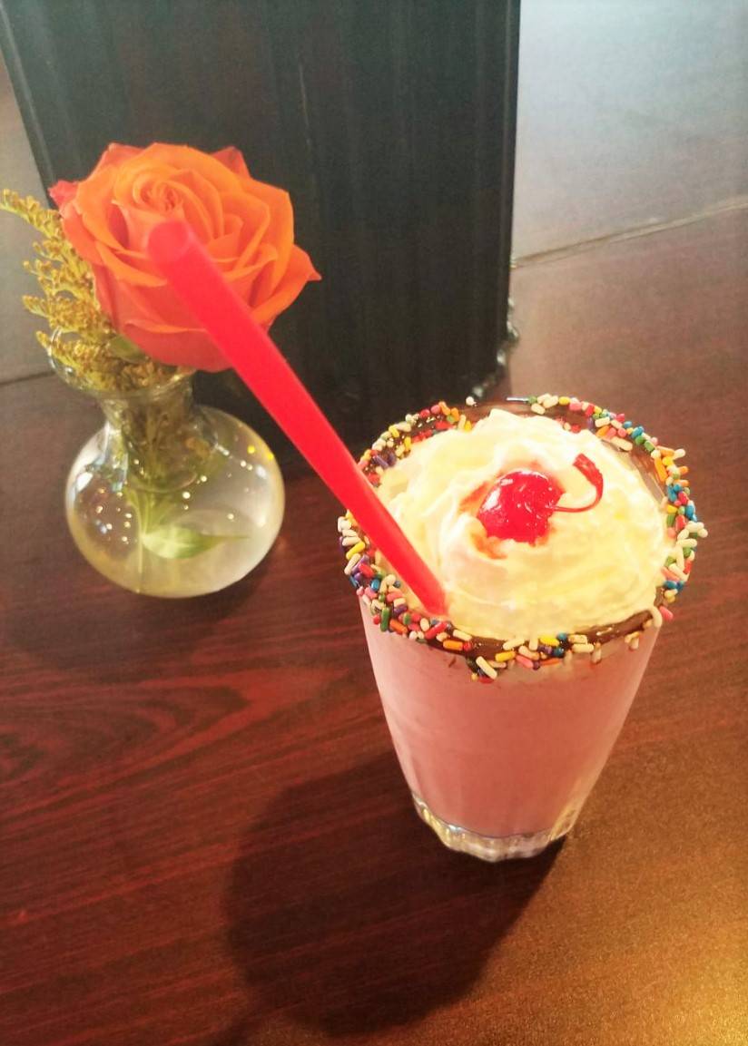 Vis à Vis Bar & Grill | restaurant | 1164 S 3rd St, Louisville, KY 40203, USA | 5024399453 OR +1 502-439-9453