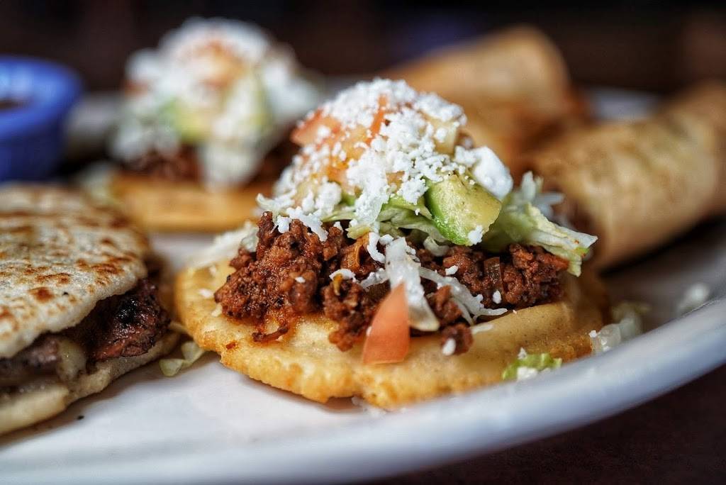 Poblanos Mexican Grill | restaurant | 1250 Eldridge Pkwy, Houston, TX 77077, USA | 2815316637 OR +1 281-531-6637