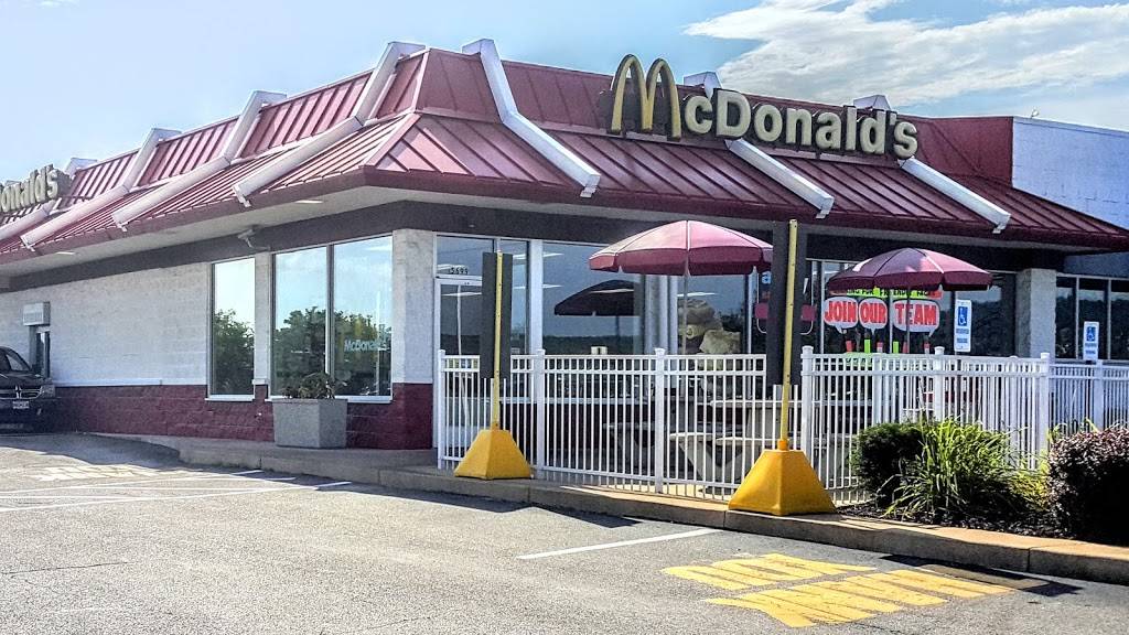 McDonalds | cafe | 5699 Fox Creek Rd, Pacific, MO 63069, USA | 6369385191 OR +1 636-938-5191