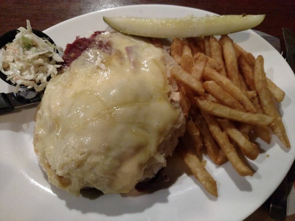 Donovans Bar & Restaurant & Grill | restaurant | 1900 NJ-70, Manchester Township, NJ 08759, USA | 7326570006 OR +1 732-657-0006