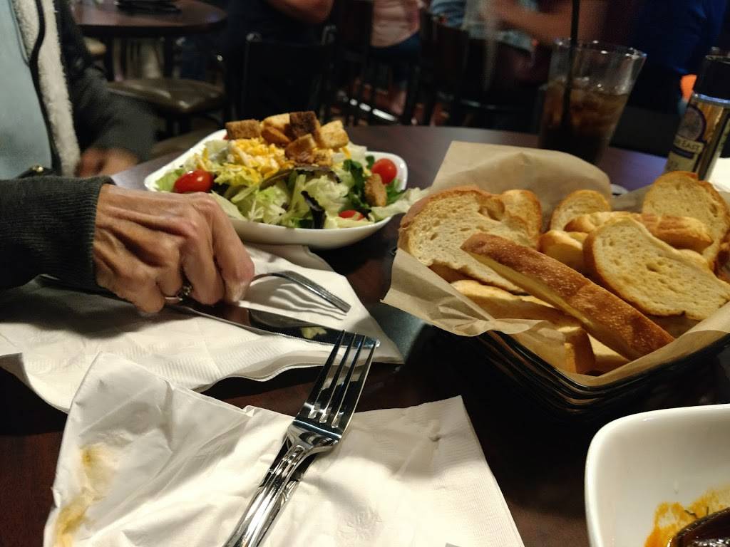 Vitales Hudsonville | restaurant | 5779 Balsam Dr, Hudsonville, MI 49426, USA | 6166622244 OR +1 616-662-2244