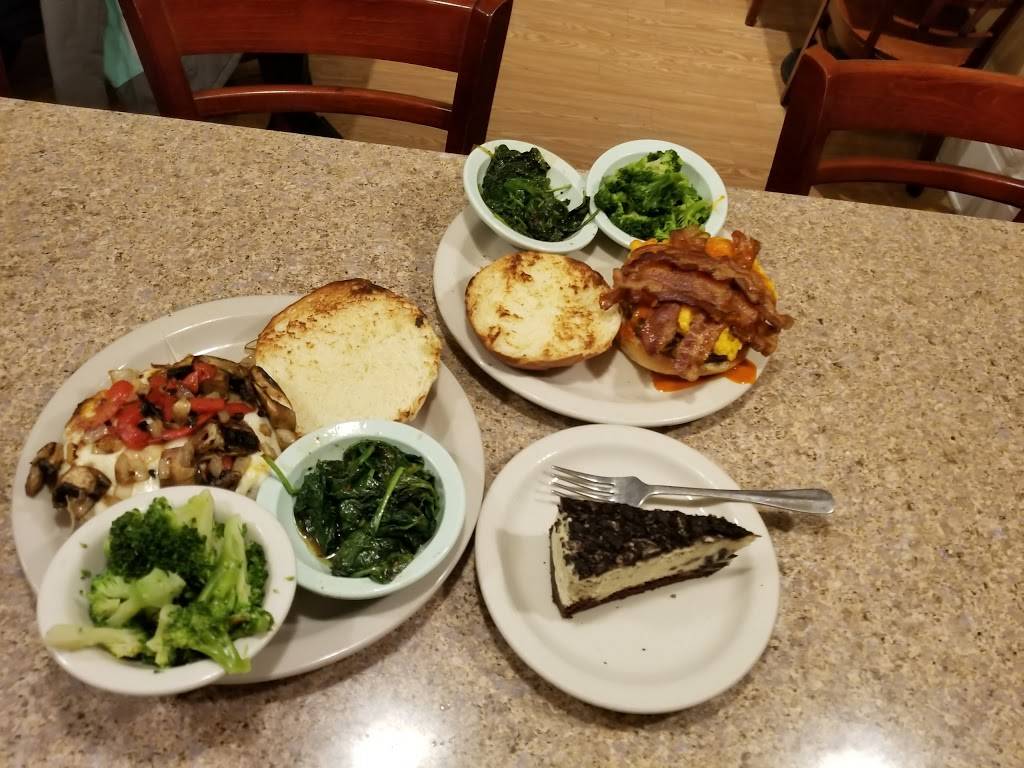 Bettys Country Kitchen | restaurant | 32 W Main St, Washingtonville, NY 10992, USA | 8456145422 OR +1 845-614-5422