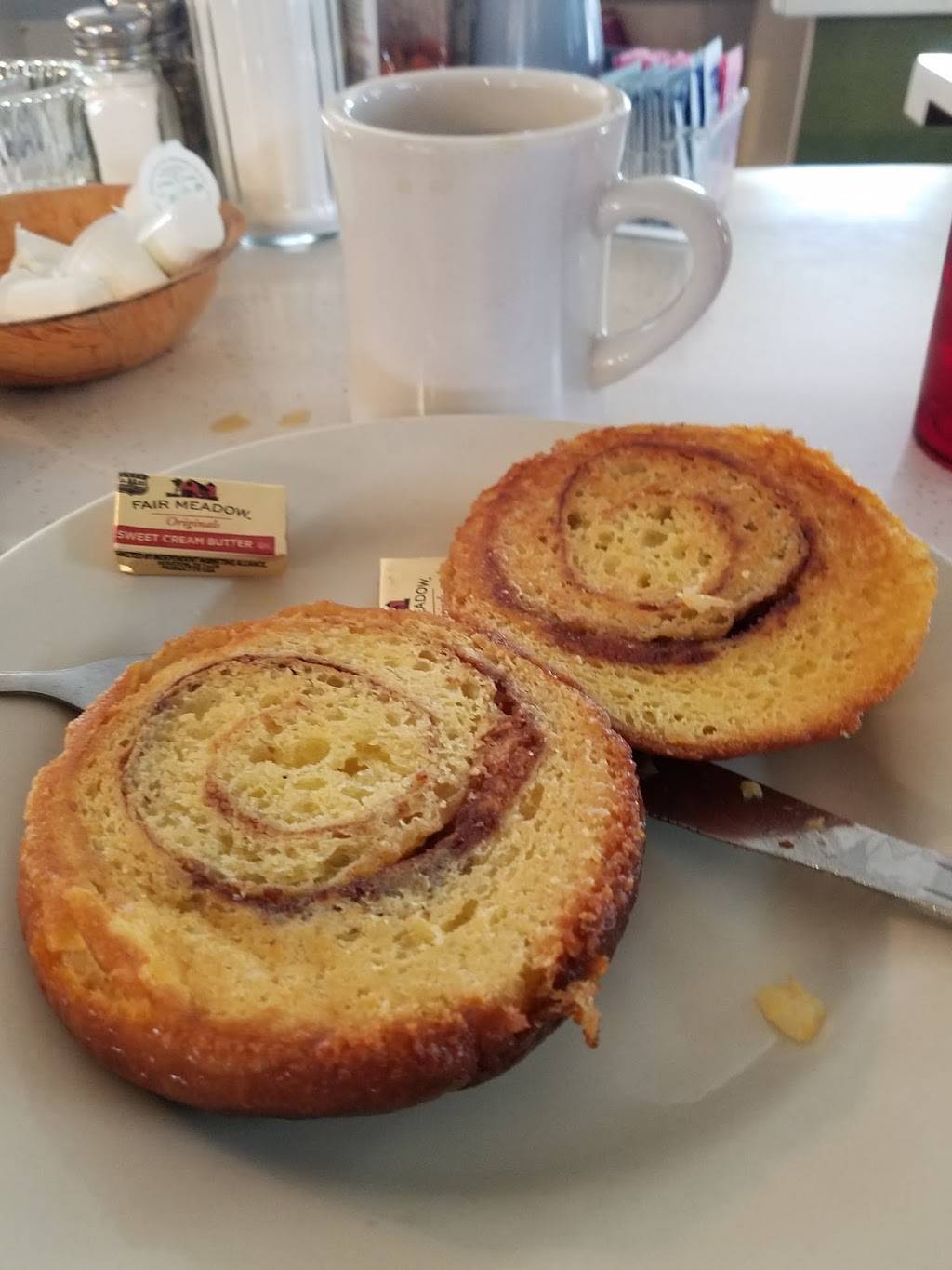 Ridge Restaurant | restaurant | 960 Ridge Rd, Pottstown, PA 19465, USA | 6104699028 OR +1 610-469-9028