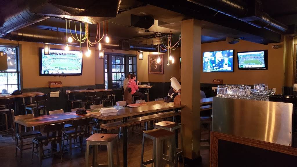 Union Pub | restaurant | 201 Massachusetts Ave NE, Washington, DC 20002, USA | 2025467200 OR +1 202-546-7200