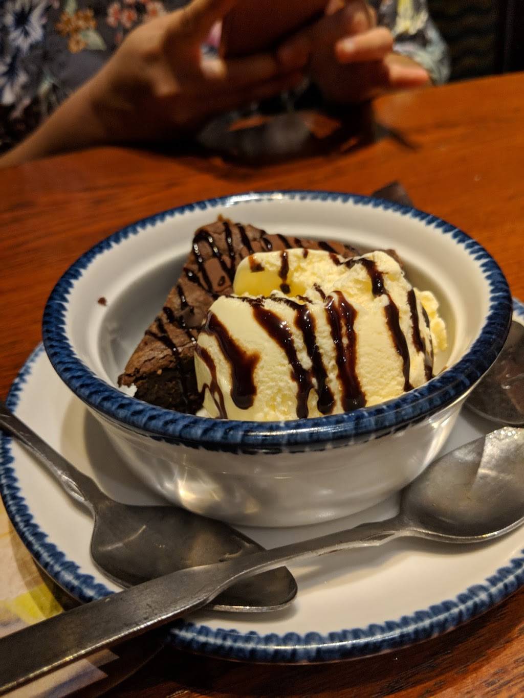 Red Lobster | restaurant | 10000 US-17 BUS, Myrtle Beach, SC 29572, USA | 8434977761 OR +1 843-497-7761