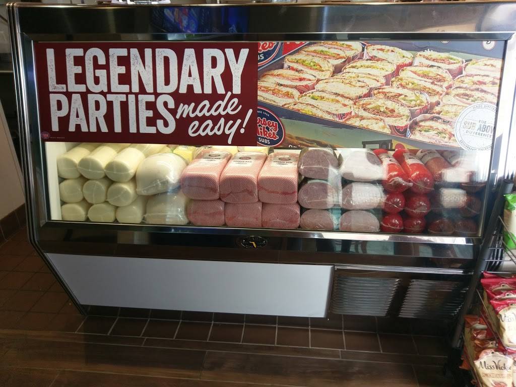 Jersey Mikes Subs | restaurant | 2211, 14523 Sherman Way Suite B, Van Nuys, CA 91405, USA | 8186163331 OR +1 818-616-3331