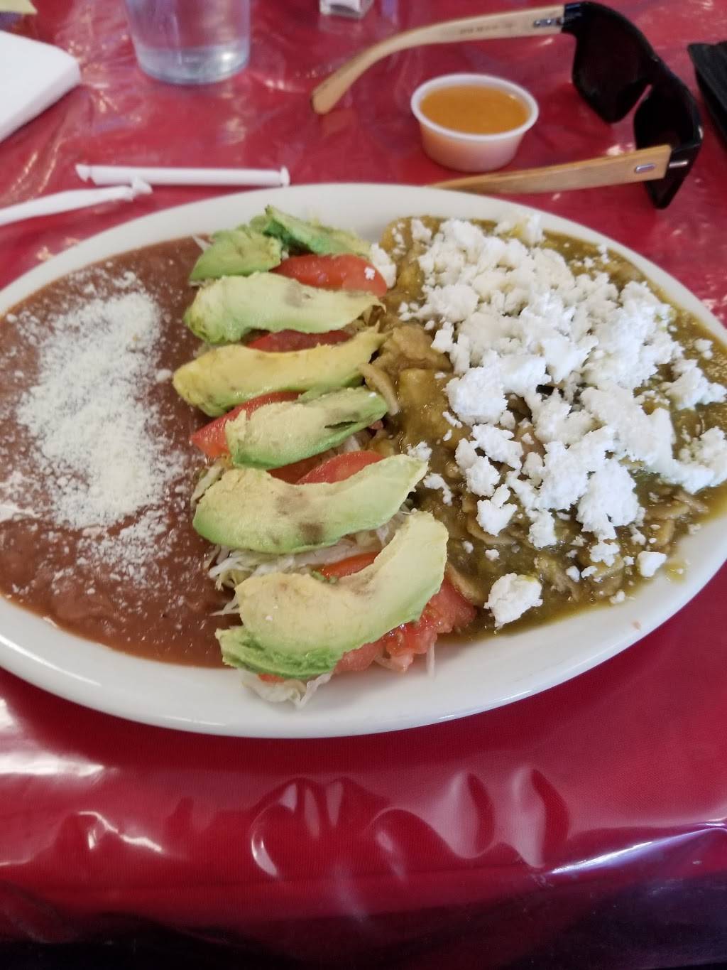 Restaurant Huauchinangos Mexican Food | restaurant | 1620 W University Dr #5, Mesa, AZ 85201, USA | 4808352054 OR +1 480-835-2054