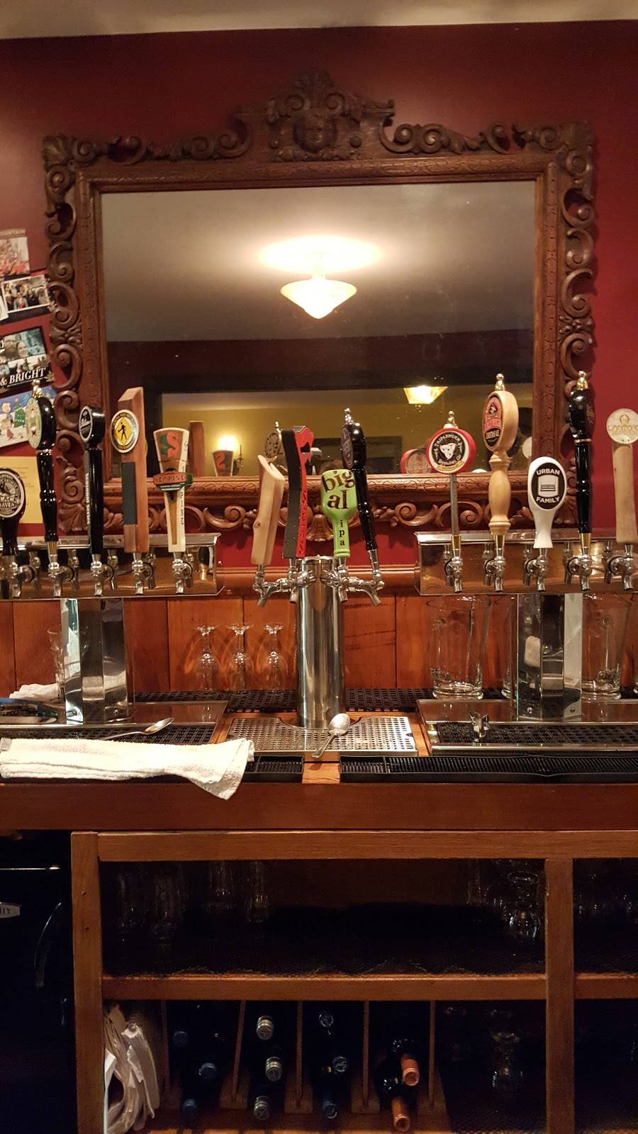 Tippe and Drague Alehouse | restaurant | 3315 Beacon Ave S, Seattle, WA 98144, USA | 2065380094 OR +1 206-538-0094