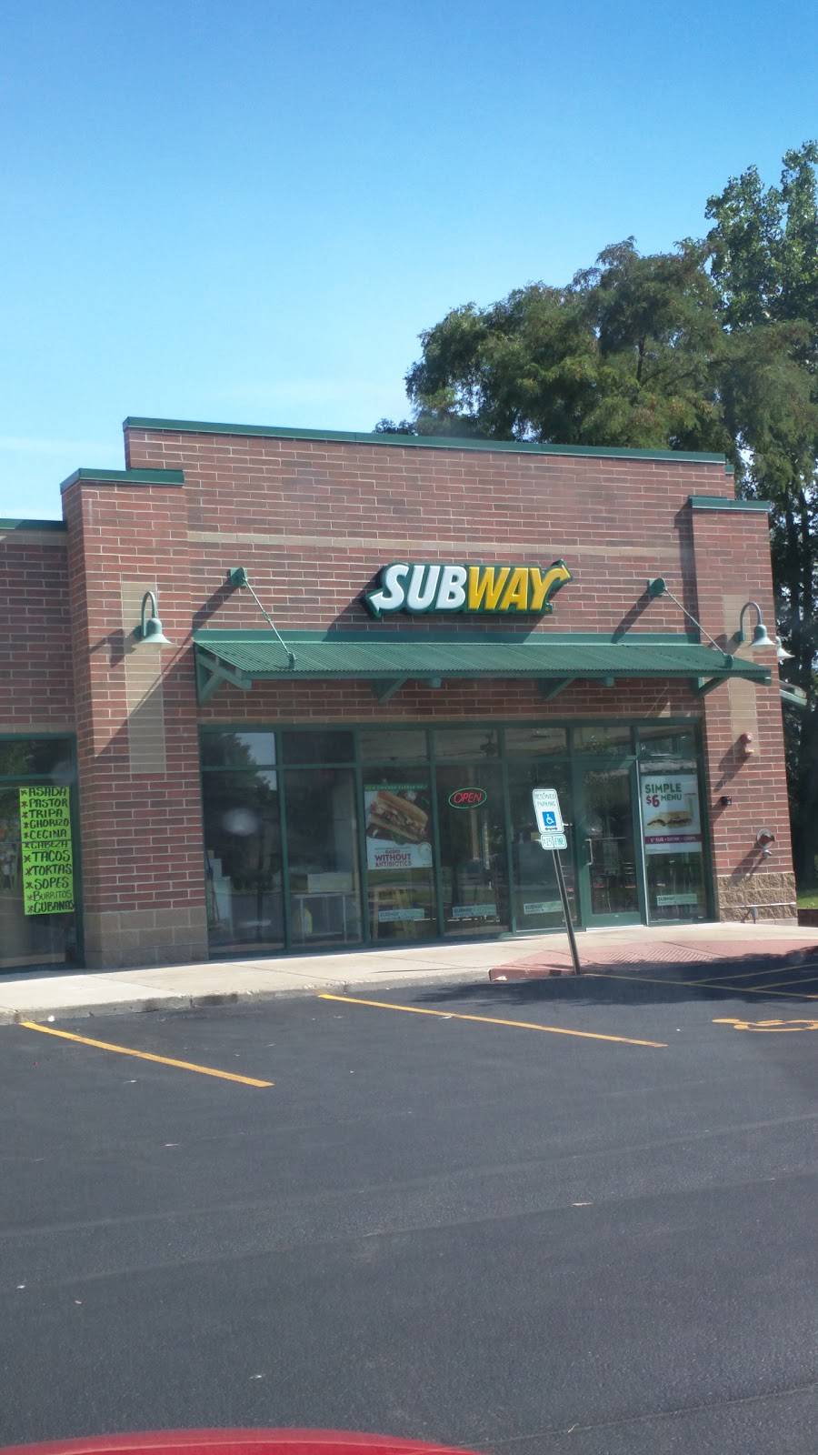 Subway Restaurants | restaurant | 2662 Washington St Unit A, Waukegan, IL 60085, USA | 8477827102 OR +1 847-782-7102