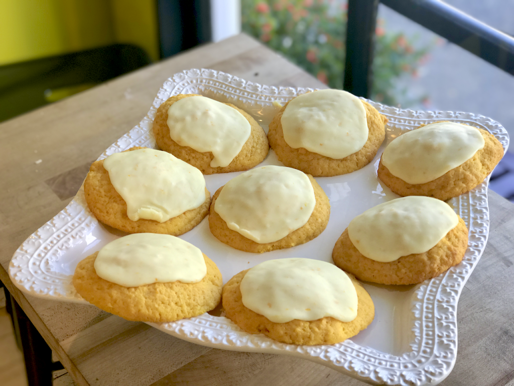 Relish Bakery & Sandwich Shop | bakery | 93 Commercial St, Provincetown, MA 02657, USA | 5084878077 OR +1 508-487-8077