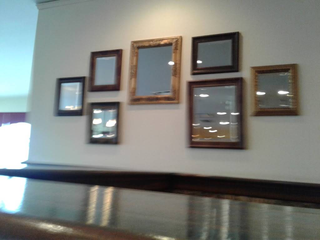 Restaurant Au Vieux Duluth | restaurant | 617-C Cure-Labelle Blvd, Blainville, QC J7C 2J1, Canada | 4504303223 OR +1 450-430-3223