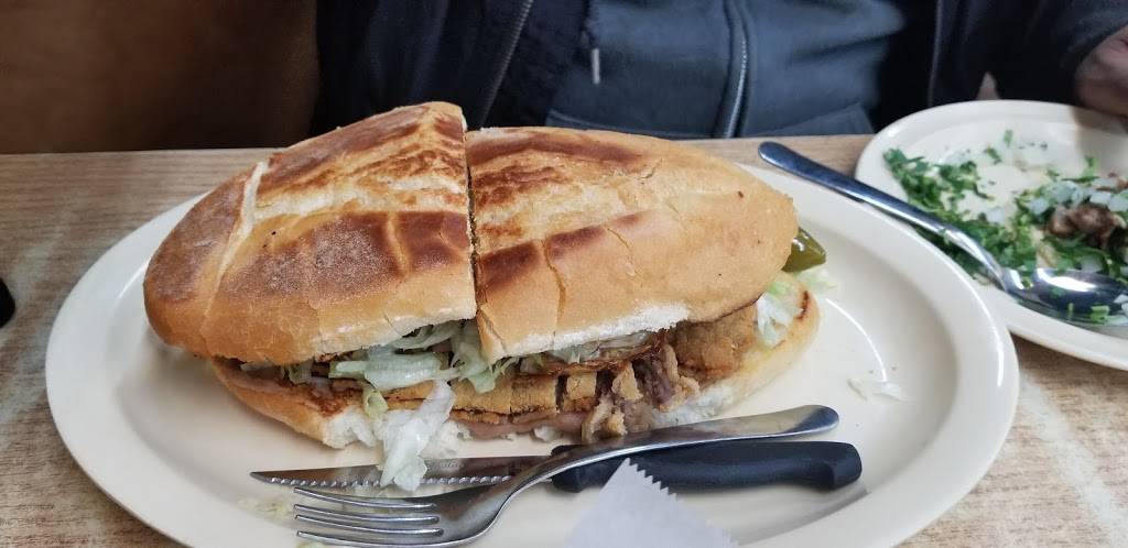 Birrieria Aguinaga | restaurant | 2829 W Northwest Hwy #520, Dallas, TX 75220, USA | 2143532773 OR +1 214-353-2773