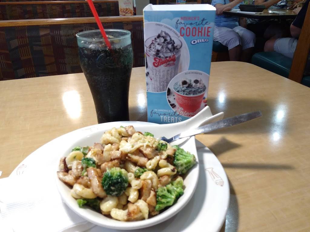 Friendlys | restaurant | 80 Lantana Dr, Hockessin, DE 19707, USA | 3022393100 OR +1 302-239-3100