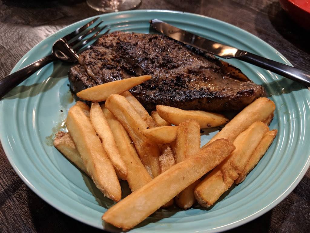 a Chateau | restaurant | 1917 18th St NW, Washington, DC 20009, USA | 2027485154 OR +1 202-748-5154