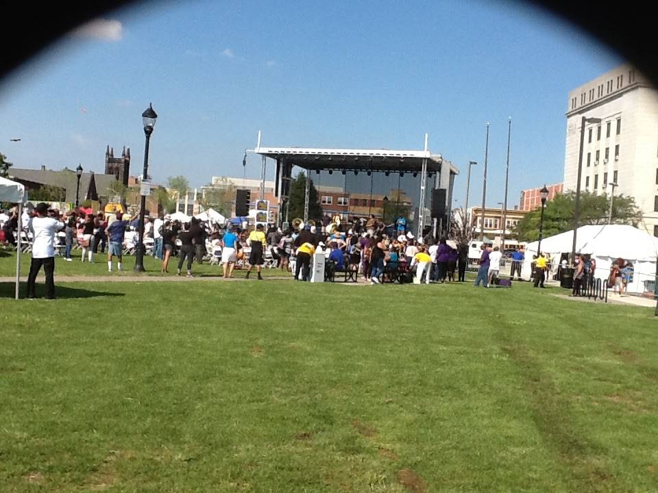 Camden Seafood | restaurant | 501 Market St, Camden, NJ 08102, USA | 8569664016 OR +1 856-966-4016