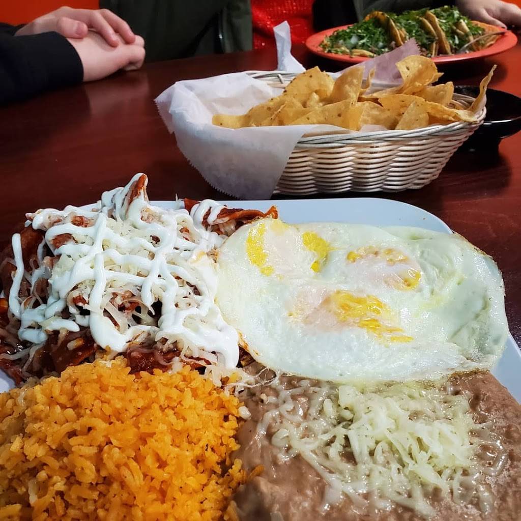 El Molcajete Mexican restaurant | restaurant | 1116 A Houbolt Rd, Joliet, IL 60431, USA | 8156305733 OR +1 815-630-5733