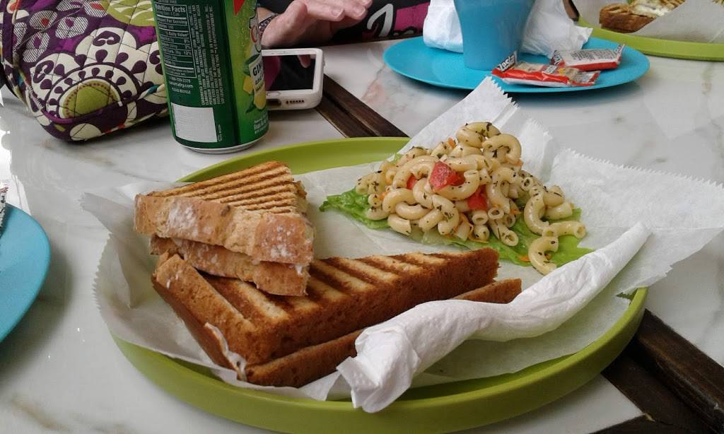 Natures Corner Cafe | restaurant | 2480 S Congress Ave, West Palm Beach, FL 33406, USA | 5619645969 OR +1 561-964-5969