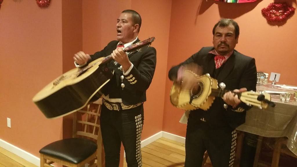 La REGIA Deli And Restaurant | restaurant | 131 3rd St, Greenport, NY 11944, USA | 6313332727 OR +1 631-333-2727