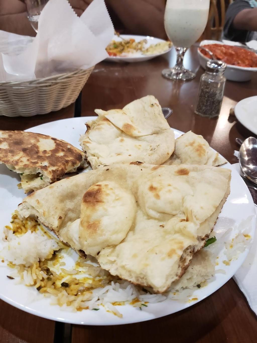 Tiffin | restaurant | 1341 University Blvd E, Takoma Park, MD 20912, USA | 3014349200 OR +1 301-434-9200