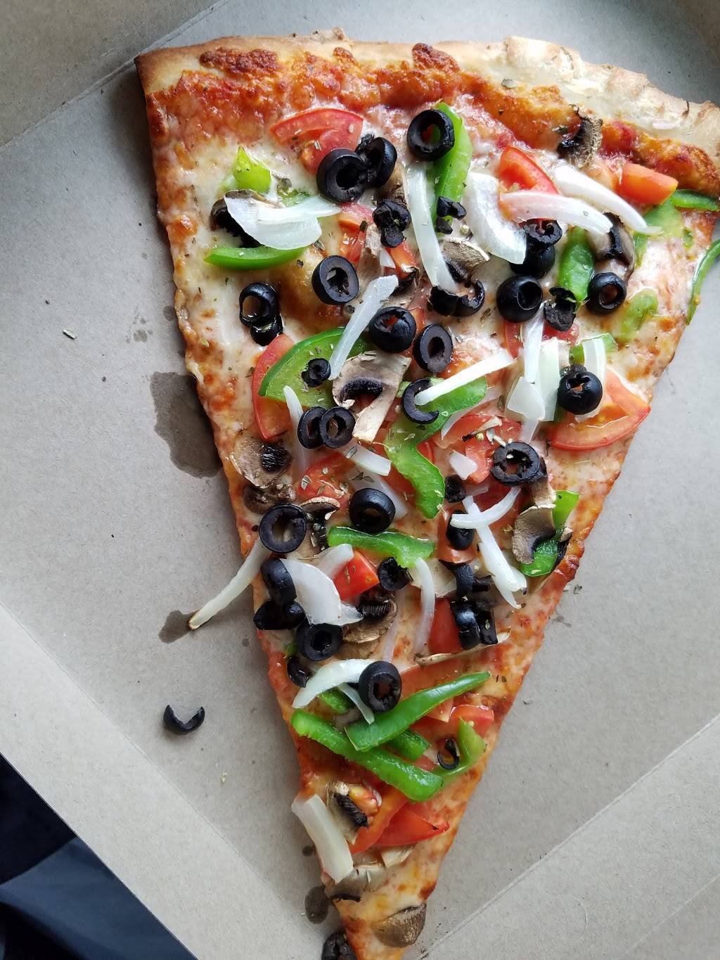 Brick House Tavern + Tap | restaurant | 17111 TX-249, Houston, TX 77064, USA | 8329121094 OR +1 832-912-1094