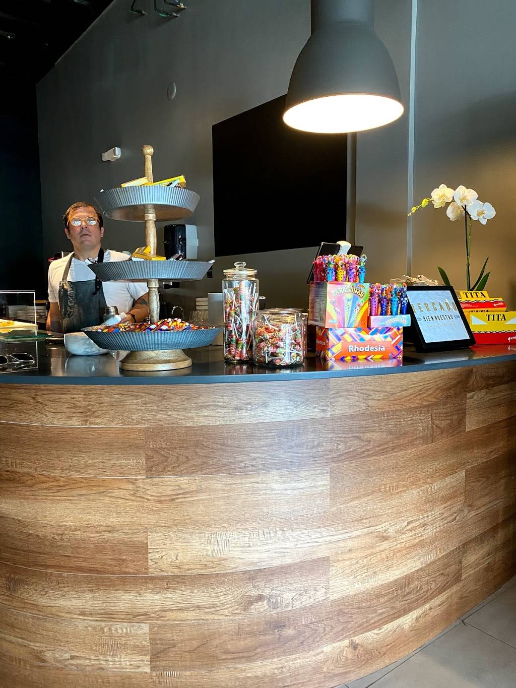 MERCADO BIEN NUESTRO | restaurant | 1916 Weston Rd, Weston, FL 33326, USA | 7542269485 OR +1 754-226-9485