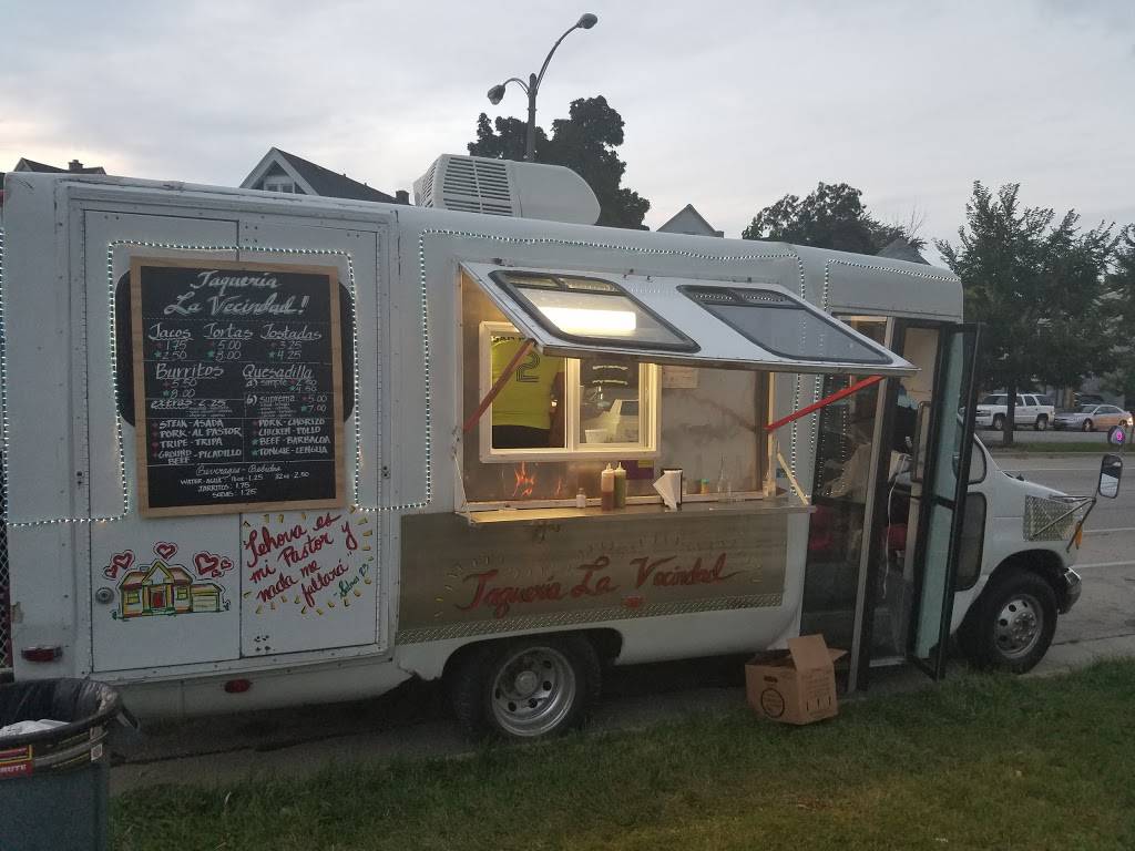 Taqueria la vecindad | restaurant | 5811 W Oklahoma Ave, Milwaukee, WI 53219, USA | 4142499135 OR +1 414-249-9135