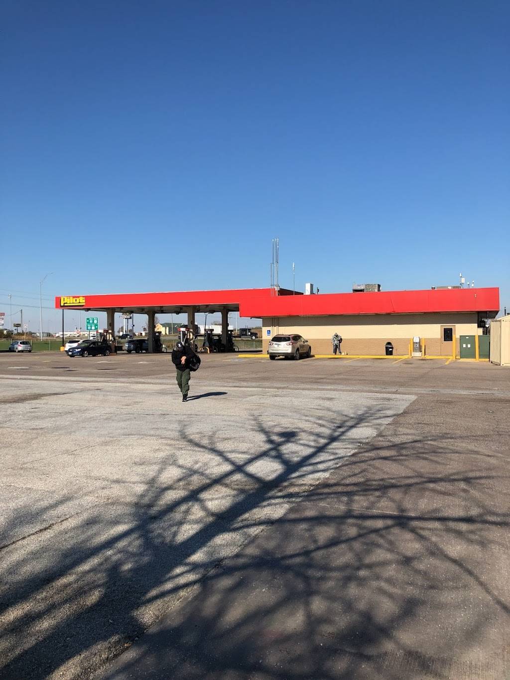 Pilot Travel Center | restaurant | 2975 N Plainview Rd, Walcott, IA 52773, USA | 5632845074 OR +1 563-284-5074
