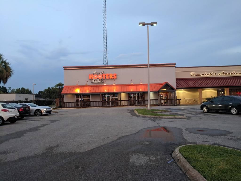 Hooters | meal takeaway | 3221 Ambassador Caffery Pkwy, Lafayette, LA 70506, USA | 3372169464 OR +1 337-216-9464