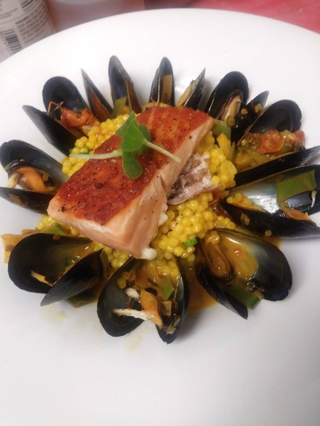 Mezza | restaurant | 20 Jefferson Ave, Westwood, NJ 07675, USA | 2017228822 OR +1 201-722-8822