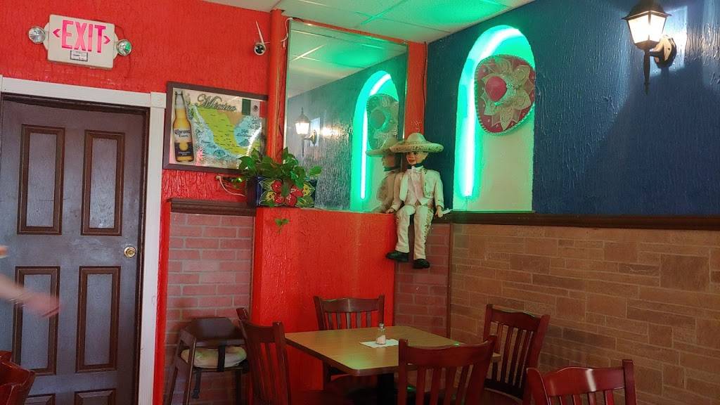 El Tenampa | restaurant | 197 Wilson St, Manchester, NH 03103, USA | 6032320153 OR +1 603-232-0153