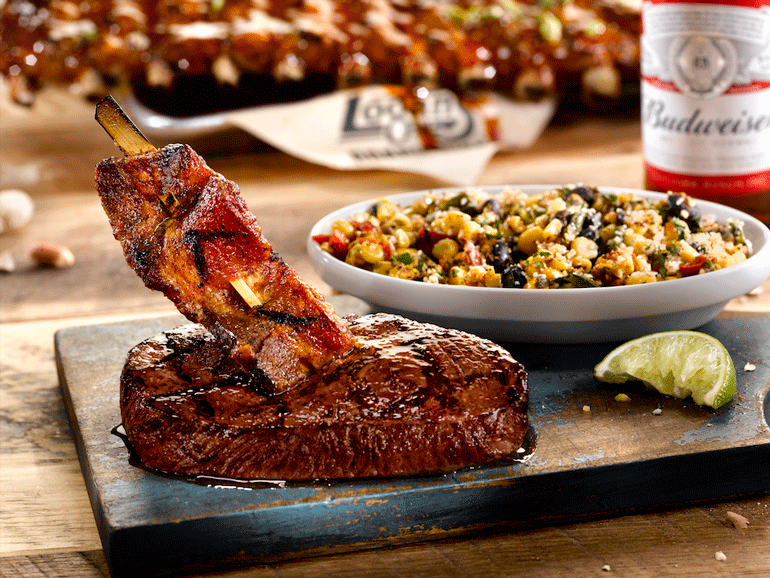 Logans Roadhouse | restaurant | 1651 SE Marketplace Dr, Caledonia, MI 49316, USA | 6165547044 OR +1 616-554-7044